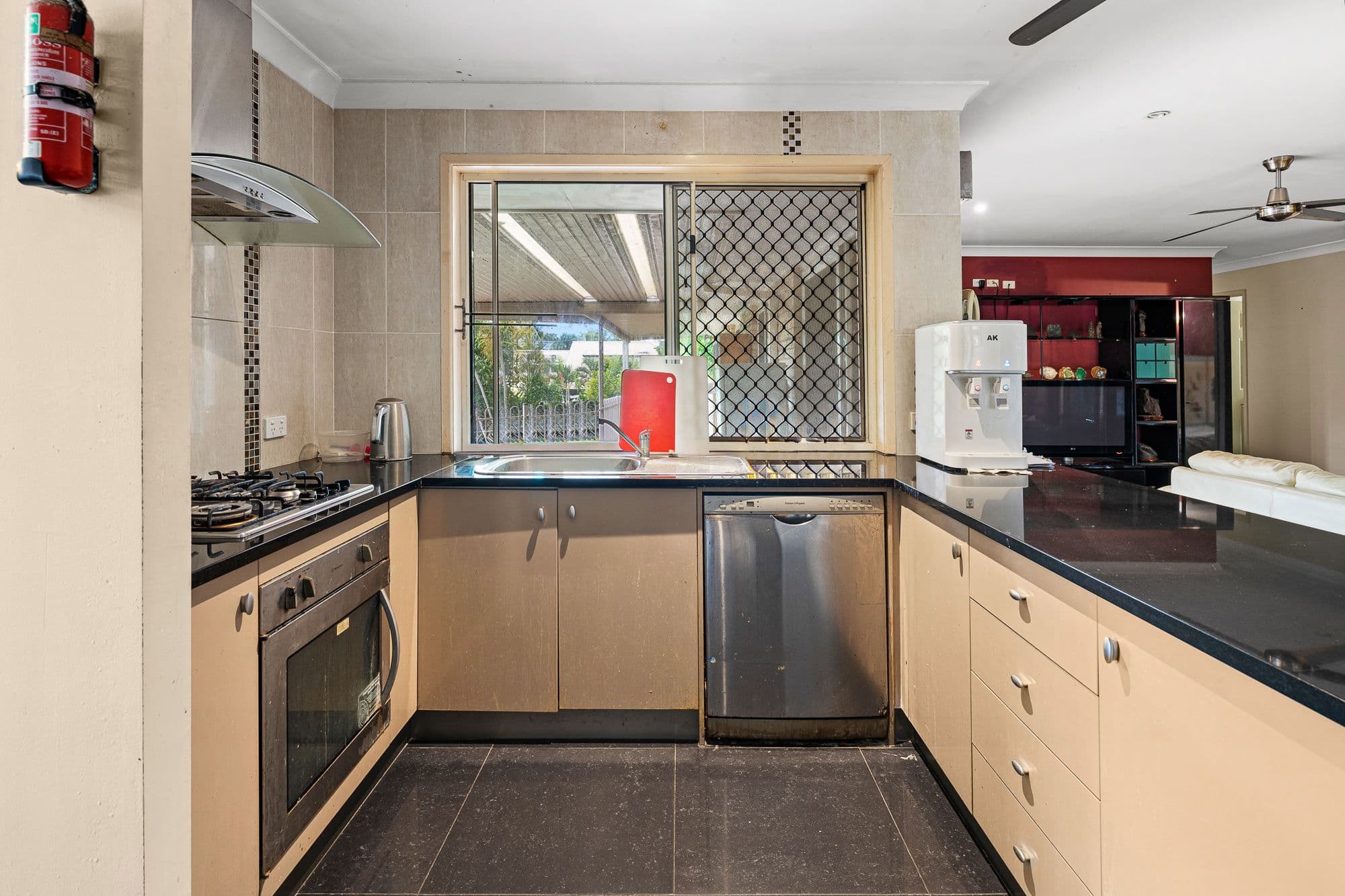 8 Beaumont Street, Carina Heights QLD 4152, Carina Heights - Thumbnail 4