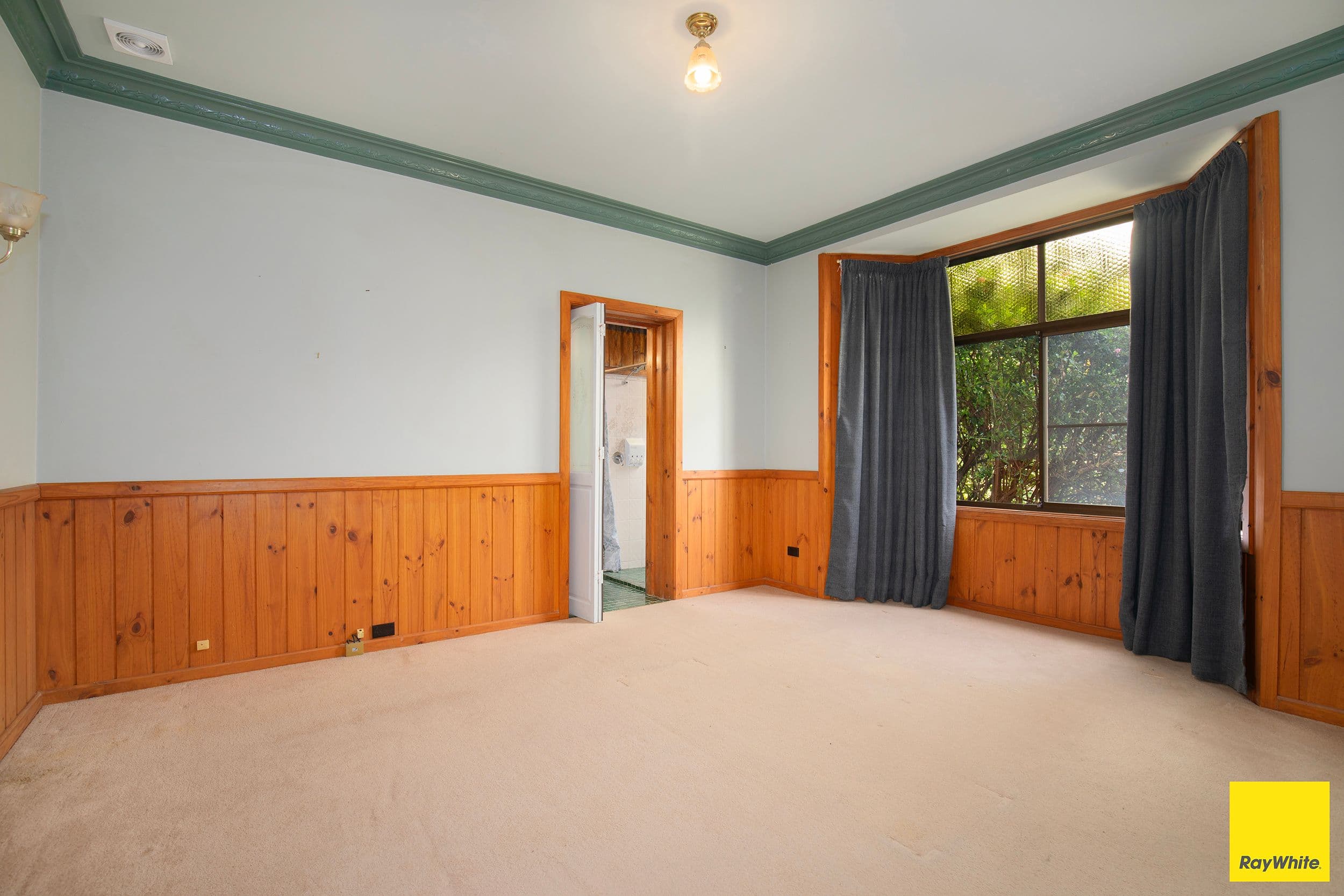 8 Dutton Parade, Guyra NSW 2365, Guyra - Thumbnail 4