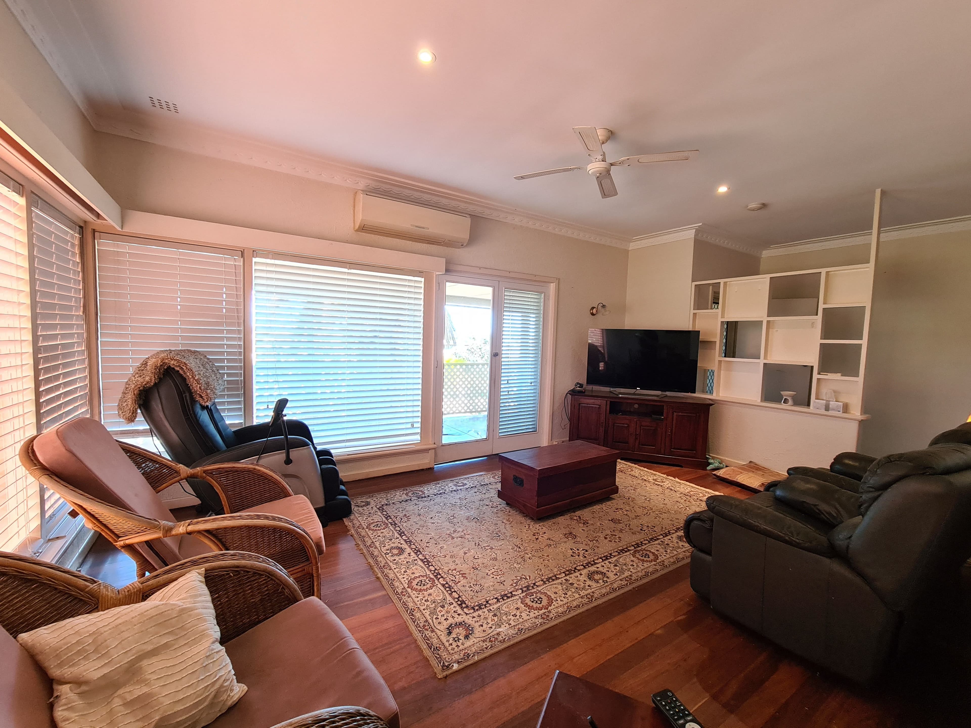 11 Hammond Street, Carnarvon WA 6701, South Carnarvon - Thumbnail 2