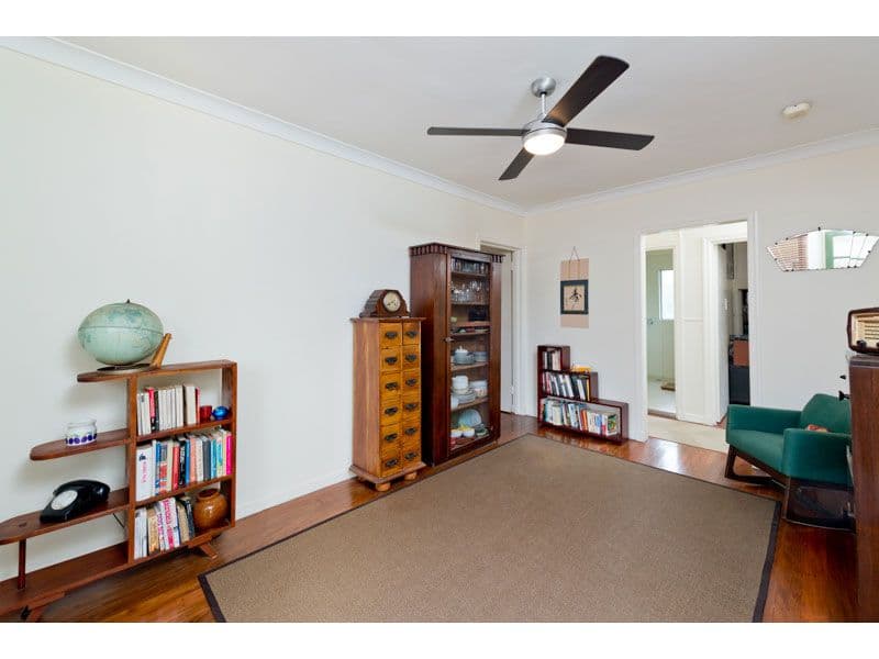 175 Pfingst Road, WAVELL HEIGHTS QLD 4012, Wavell Heights - Thumbnail 4