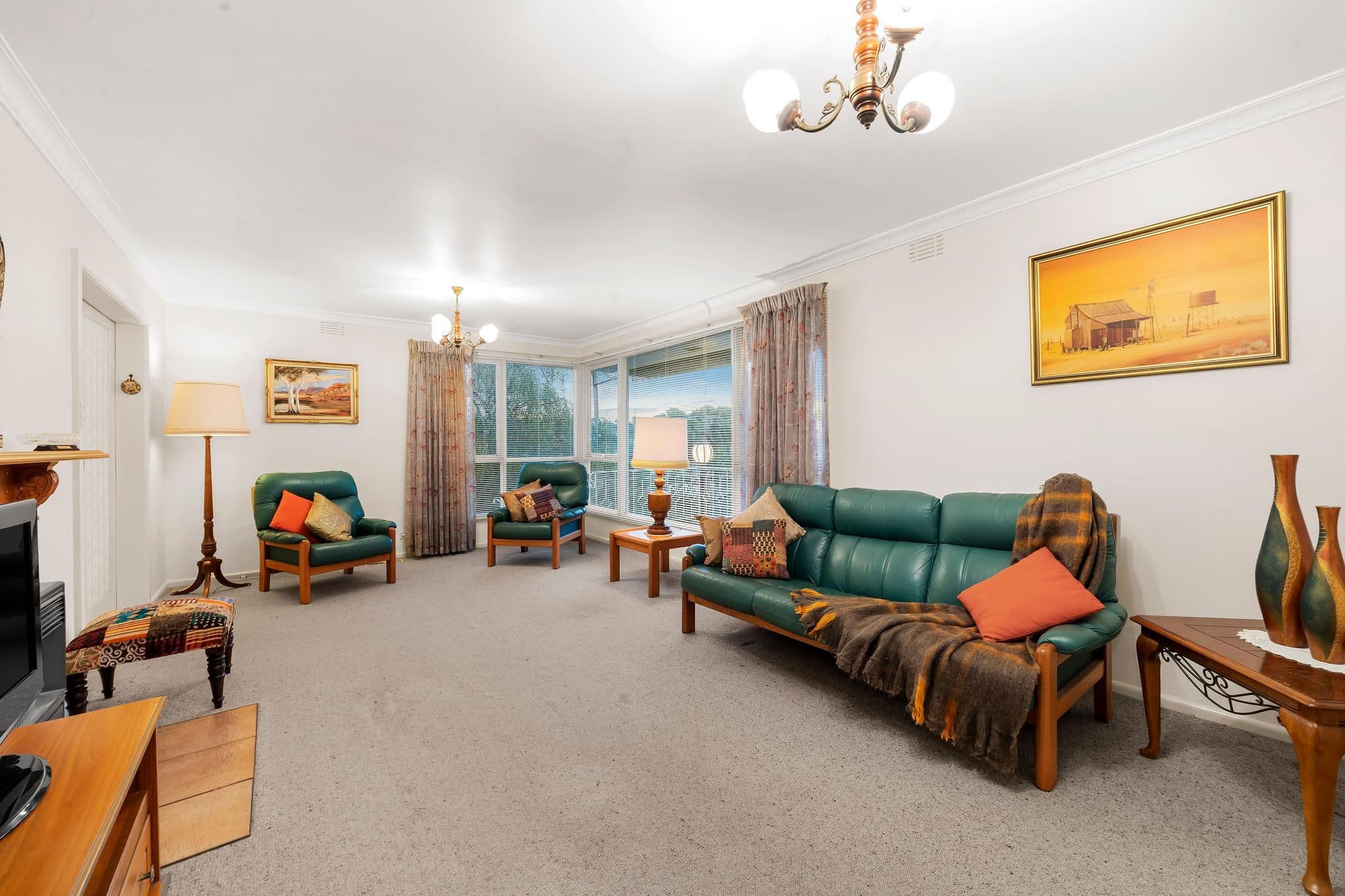 3 Cypress Avenue, Burwood VIC 3125, Burwood - Thumbnail 2
