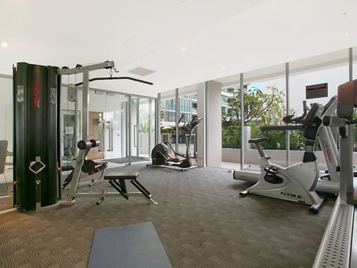 2301 'Freshwater Point' 33 TE Peters Drive, BROADBEACH WATERS QLD 4218, Broadbeach Waters - Thumbnail 7