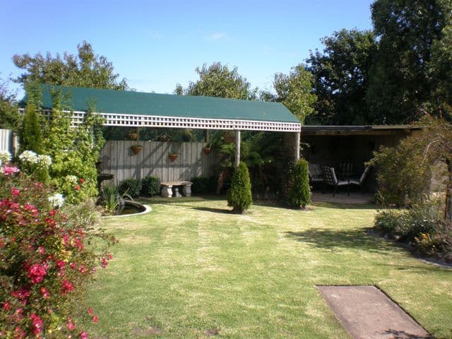 2 Sophia Street, ALLANSFORD VIC 3277, Allansford - Thumbnail 3
