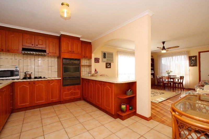 6 Warrawee Drive, BUNDOORA VIC 3083, Bundoora - Thumbnail 8