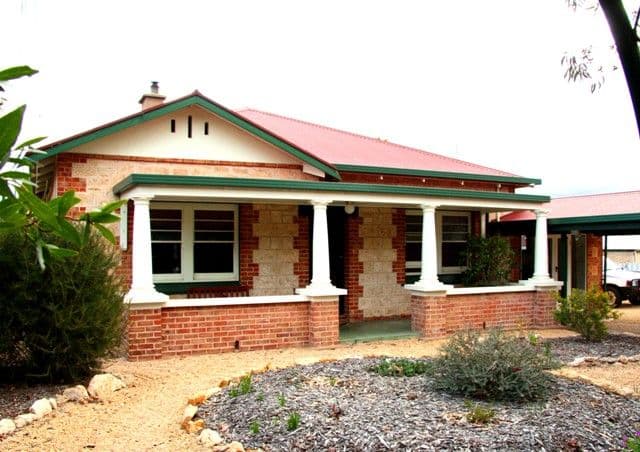 21 Peake Terrace, WAIKERIE SA 5330, Waikerie - Image 1
