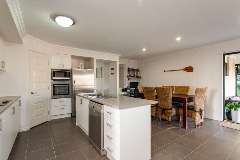 52 Davies Street, Goodna QLD 4300, Goodna - Thumbnail 6