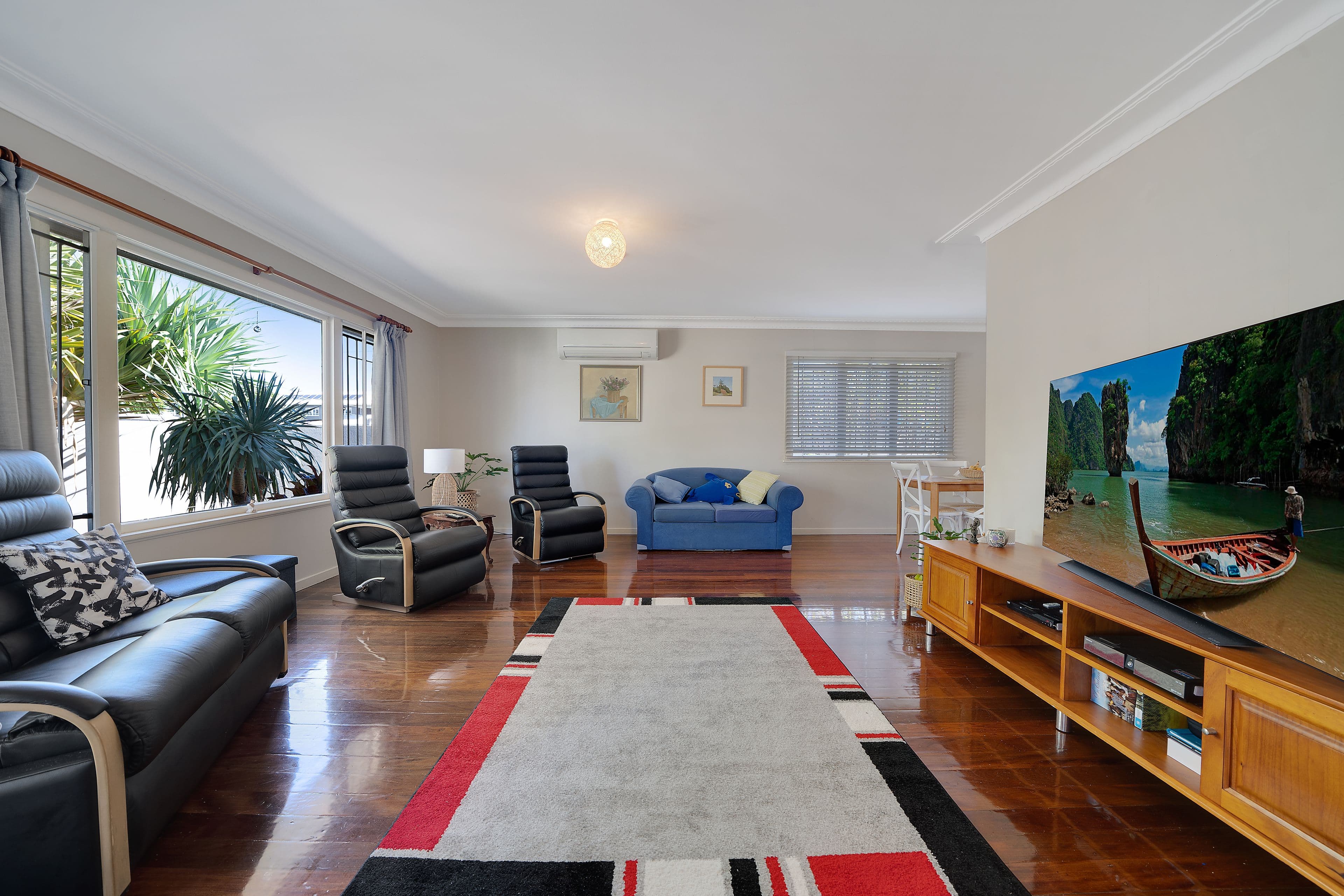 12 Griffith Road, Scarborough QLD 4020, Scarborough - Thumbnail 4