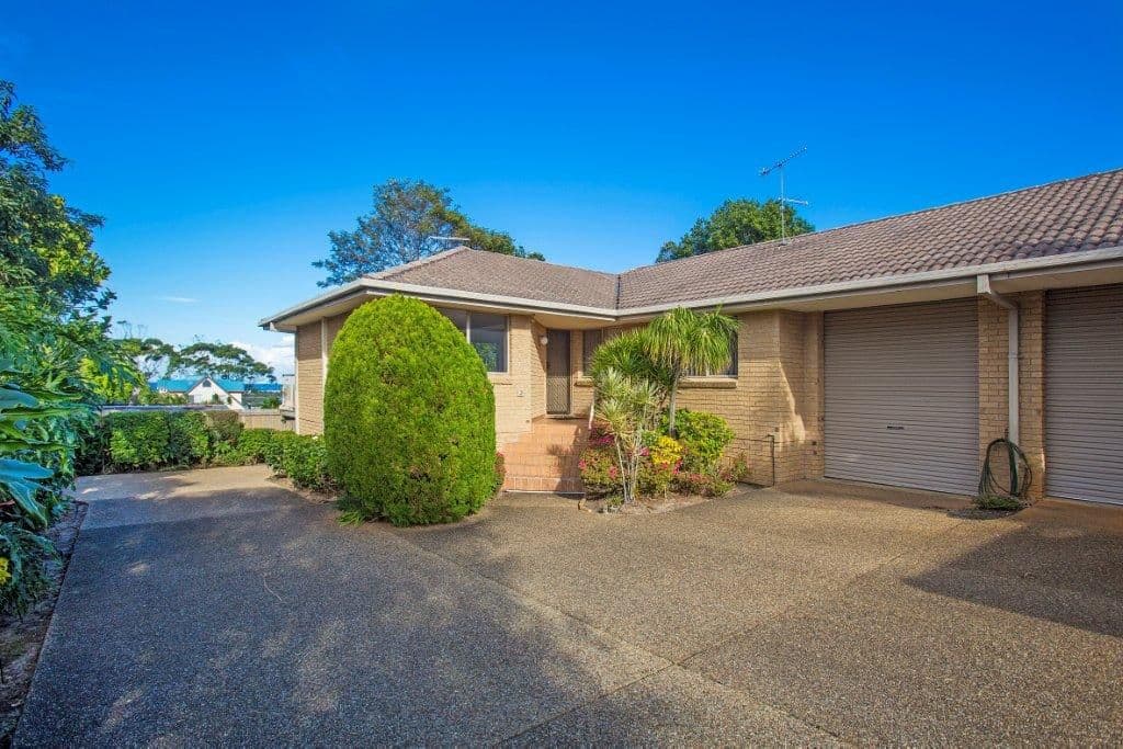 24 Terranora Road, BANORA POINT NSW 2486, Banora Point - Thumbnail 2