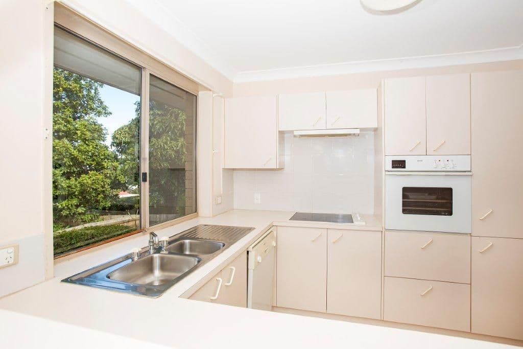 24 Terranora Road, BANORA POINT NSW 2486, Banora Point - Thumbnail 4