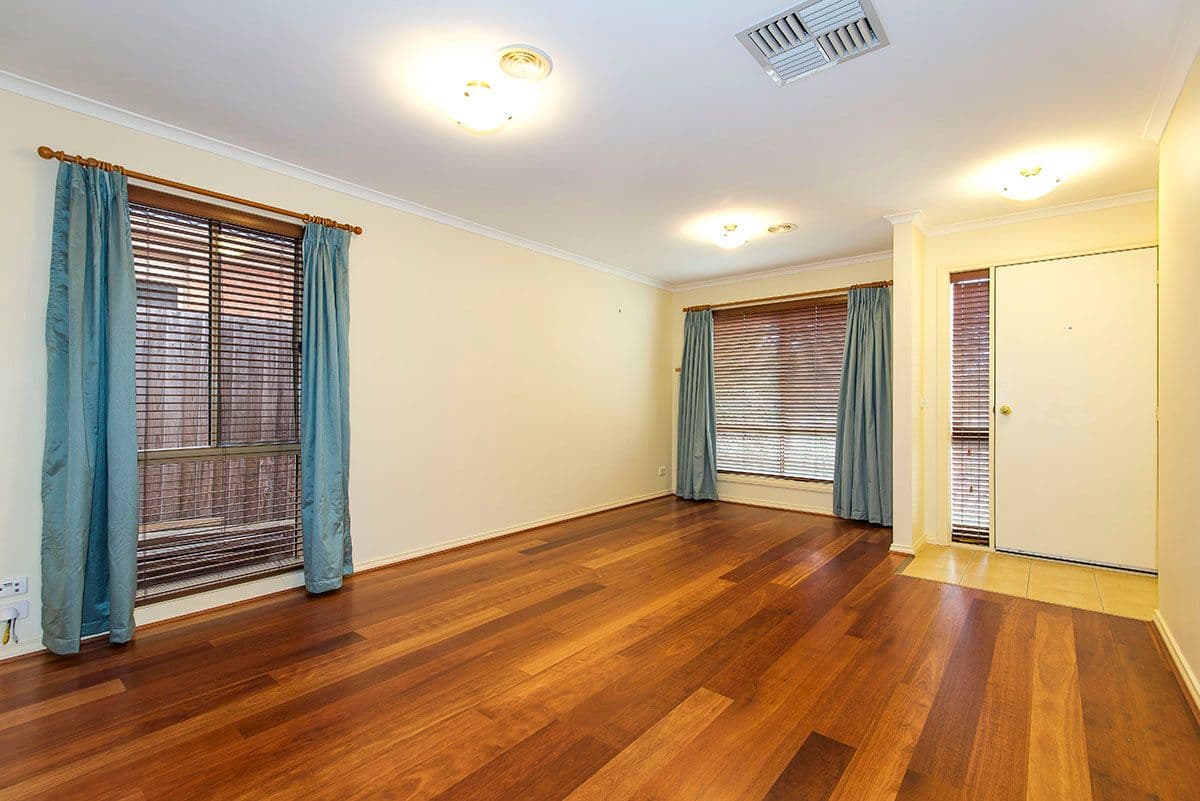 43 Rolain Avenue, South Morang VIC 3752, South Morang - Thumbnail 2