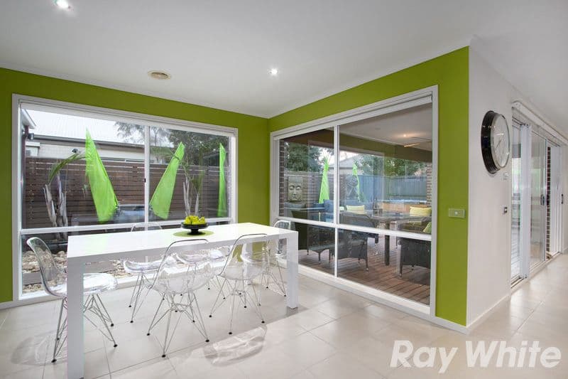 19 Reidel Avenue, PAKENHAM VIC 3810, Pakenham - Thumbnail 6