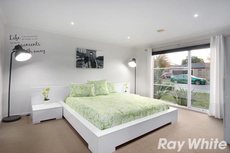 19 Reidel Avenue, PAKENHAM VIC 3810, Pakenham - Thumbnail 8