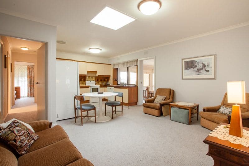 51 Outlook Drive, DANDENONG NORTH VIC 3175, Dandenong North - Thumbnail 4