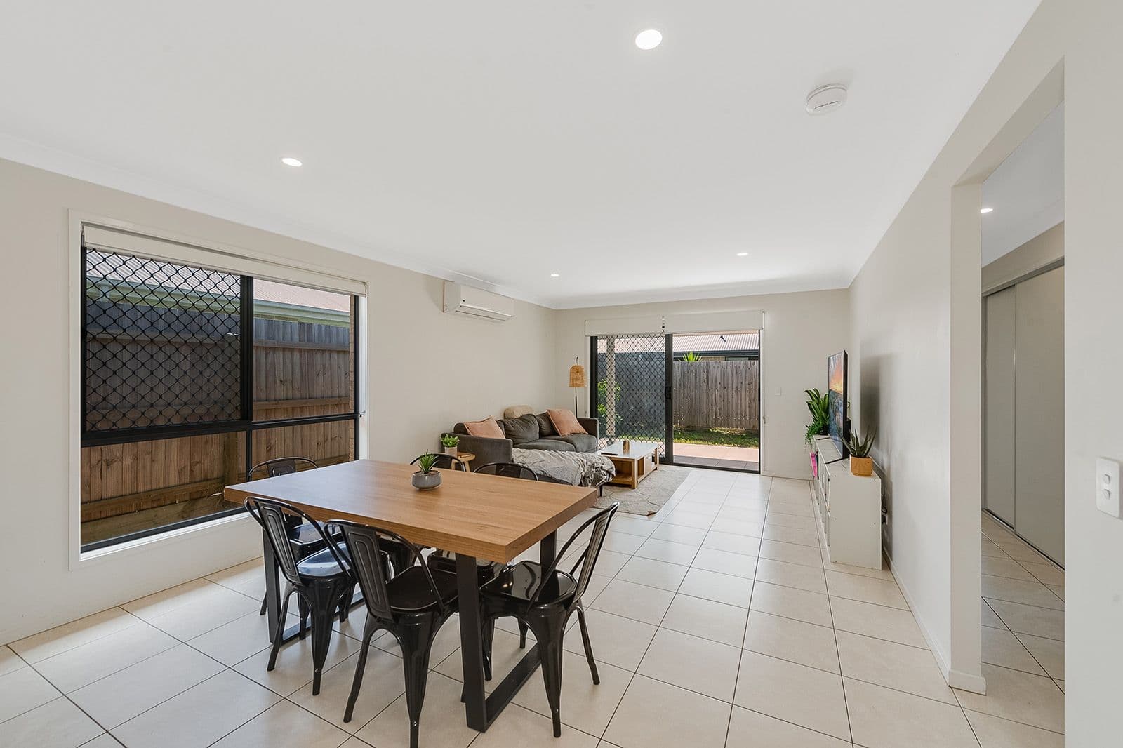11 Beck Street, Park Ridge QLD 4125, Park Ridge - Thumbnail 3