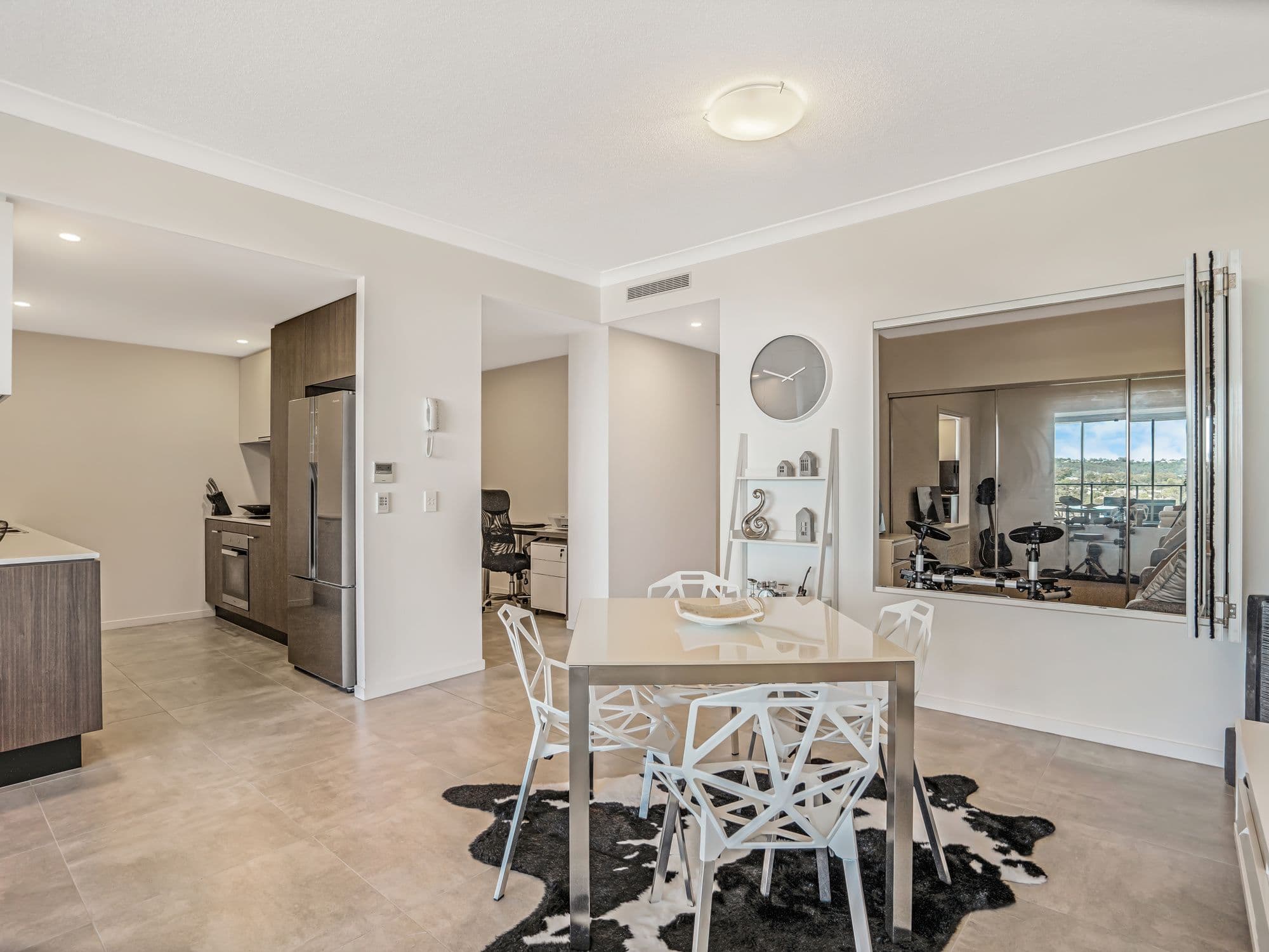 397 Christine Avenue, Varsity Lakes QLD 4227, Varsity Lakes - Thumbnail 4