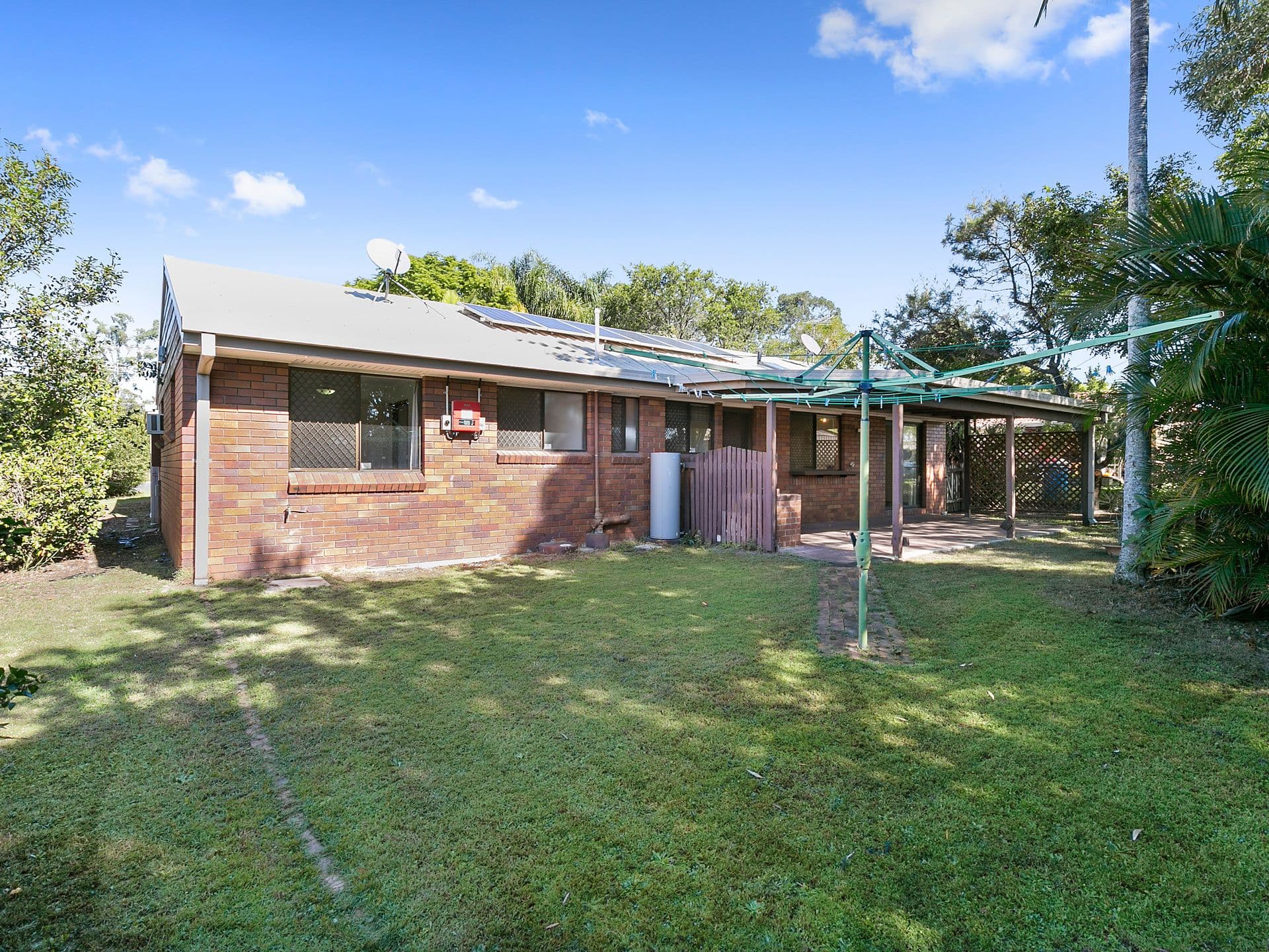 17 Eagle Street, Goodna QLD 4300, Goodna - Thumbnail 2