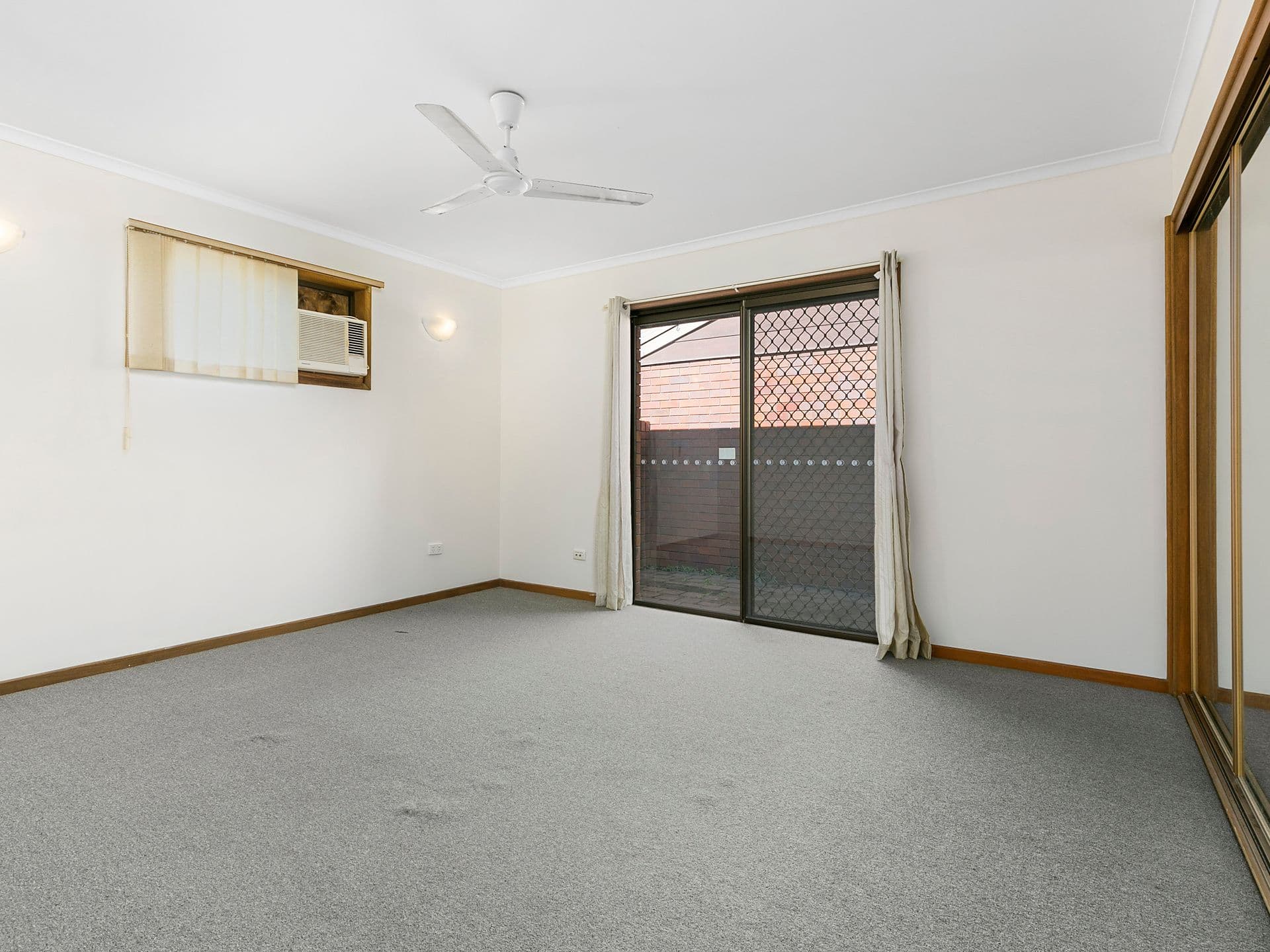 17 Eagle Street, Goodna QLD 4300, Goodna - Thumbnail 4