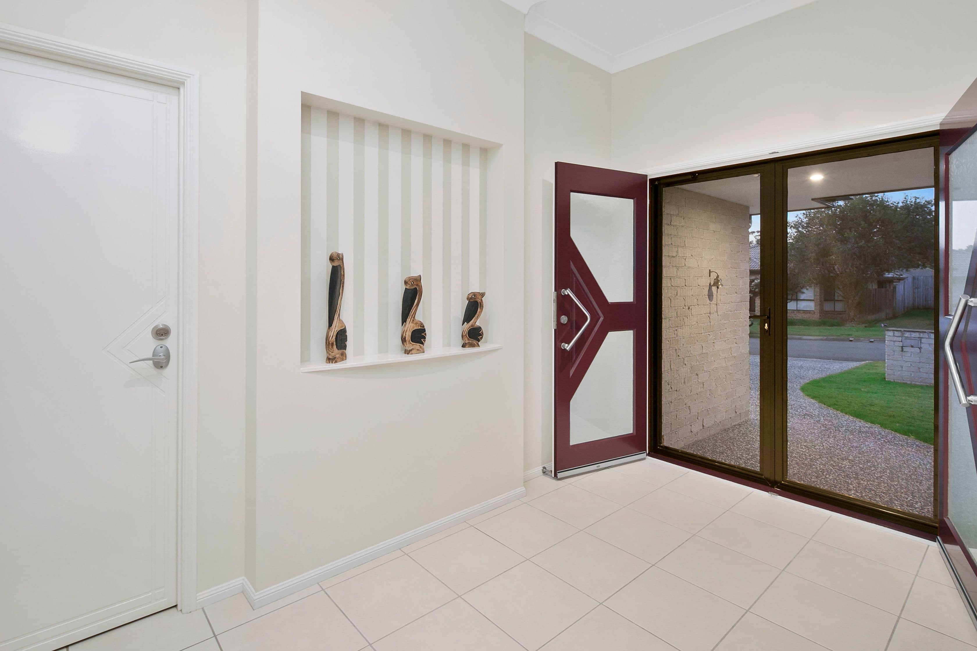 19 Bryce Place, Birkdale QLD 4159, Birkdale - Thumbnail 2