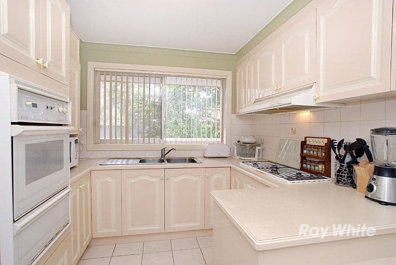 6 Kiandra Close, NOBLE PARK VIC 3174, Noble Park - Thumbnail 2