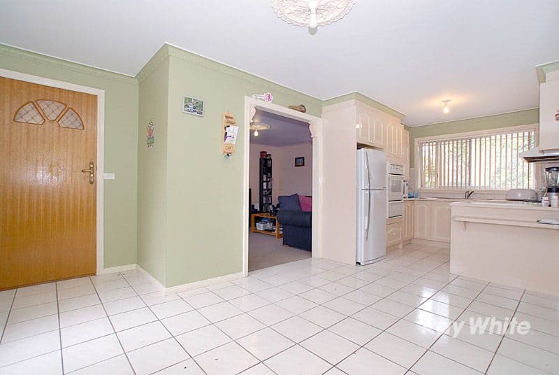 6 Kiandra Close, NOBLE PARK VIC 3174, Noble Park - Thumbnail 5