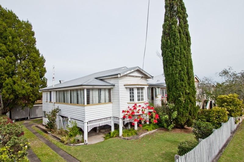 5 Castle Street, FAIRFIELD QLD 4103, Fairfield - Image 1