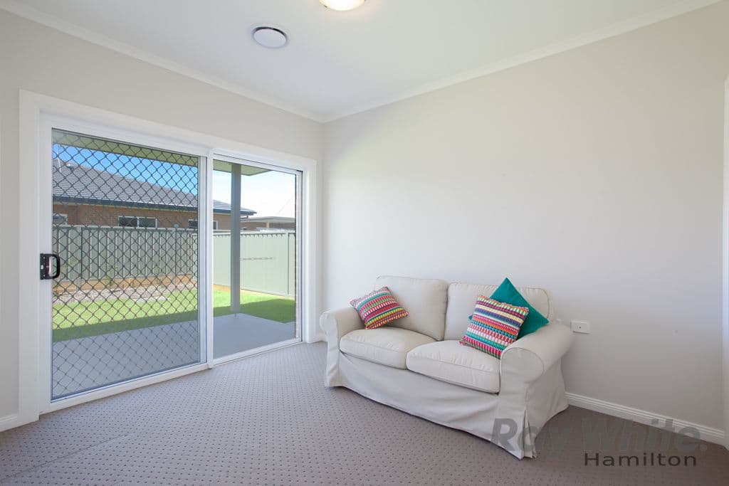 1 Heron Circuit, FULLERTON COVE NSW 2318, Fullerton Cove - Thumbnail 8