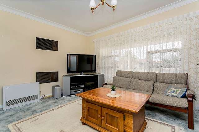 21 Centre Street, LARGS BAY SA 5016, Largs Bay - Thumbnail 2
