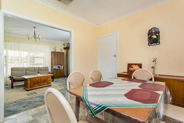 21 Centre Street, LARGS BAY SA 5016, Largs Bay - Thumbnail 4