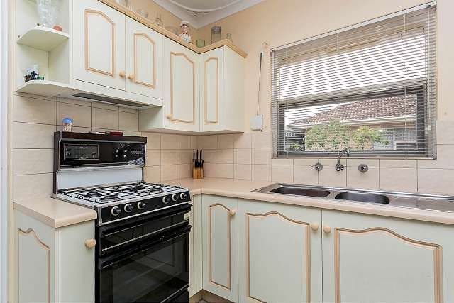 21 Centre Street, LARGS BAY SA 5016, Largs Bay - Thumbnail 6