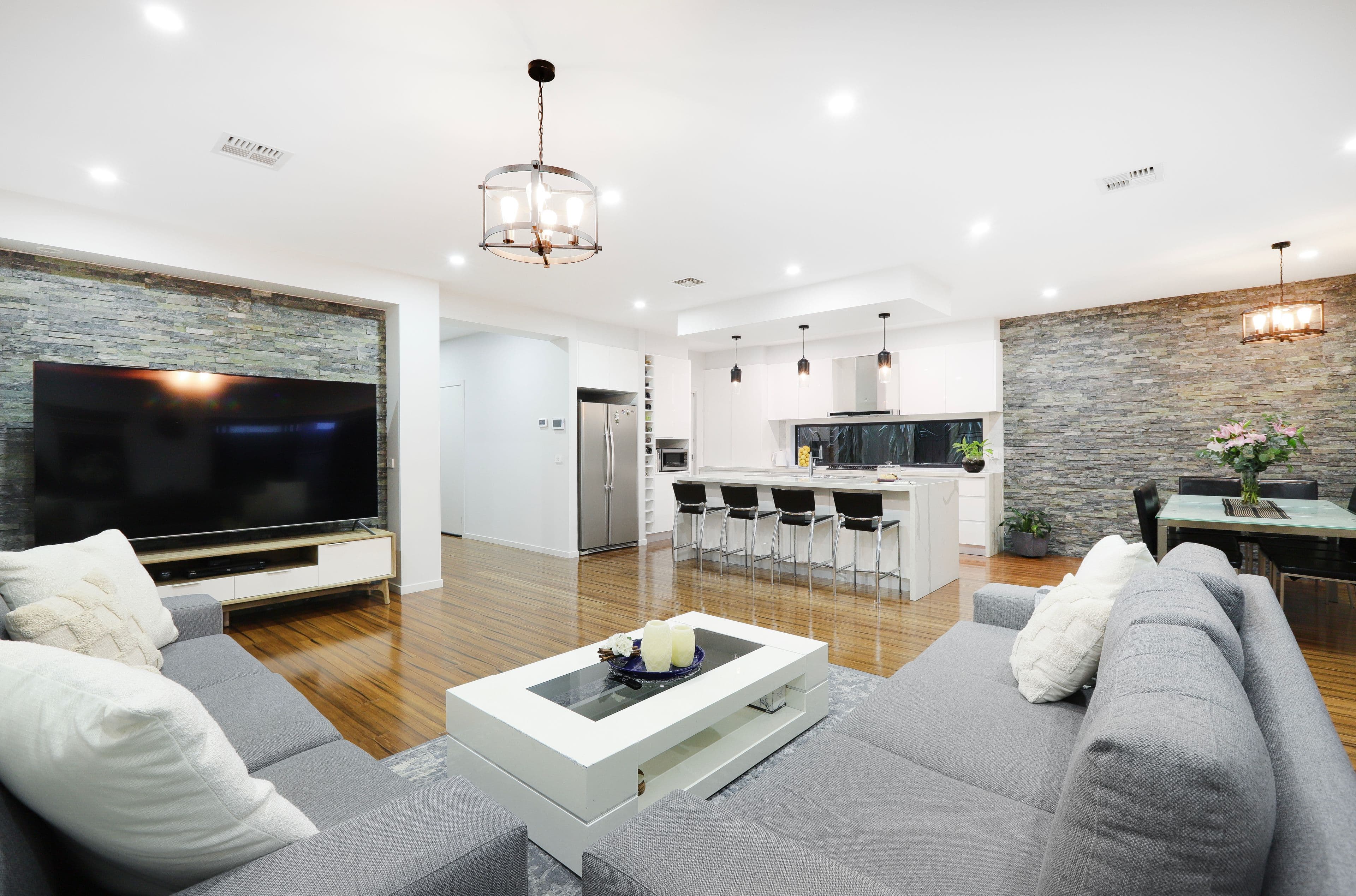 4 Montenegro Road, Greenvale VIC 3059, Greenvale - Thumbnail 5