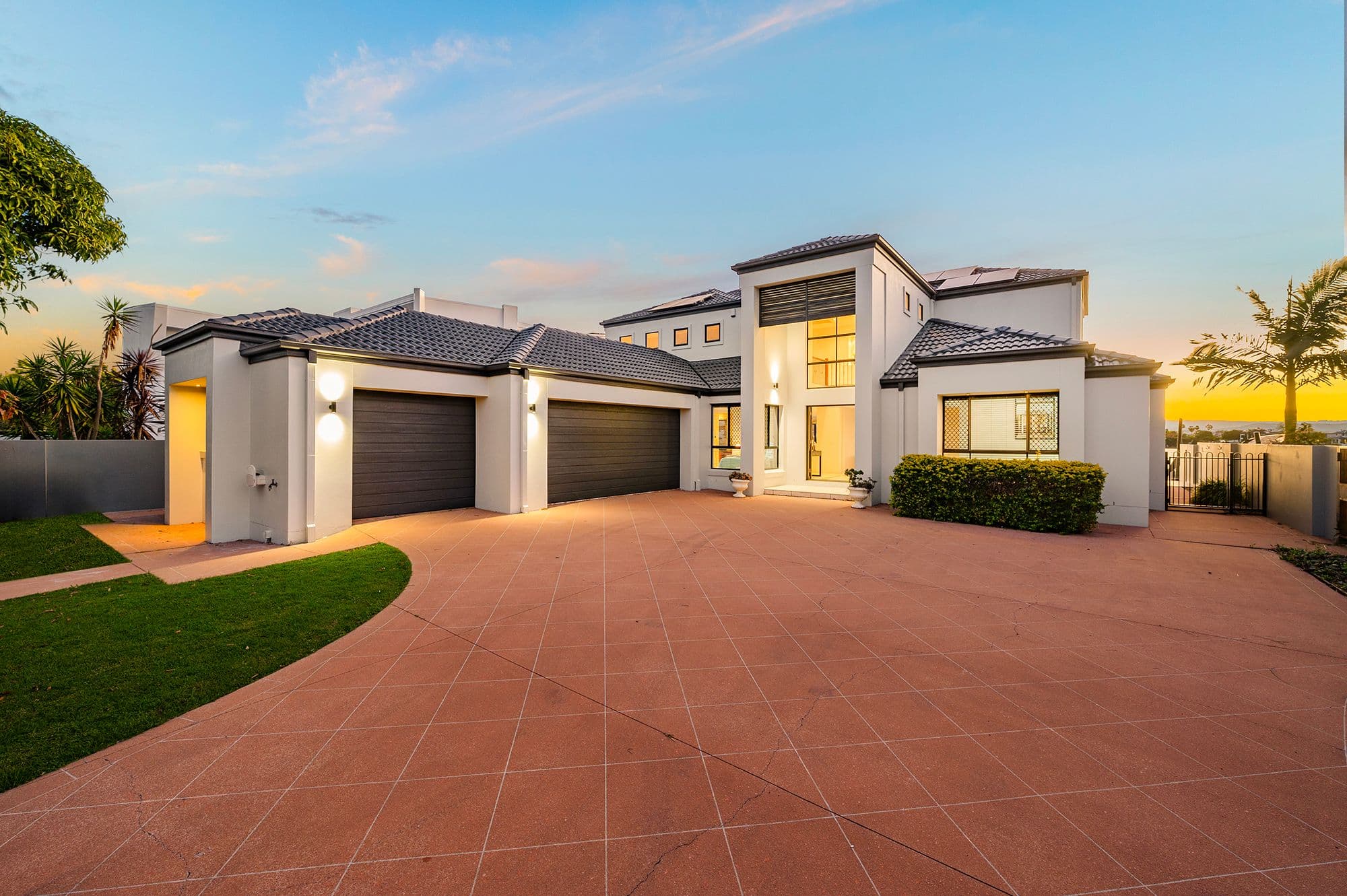 123 Edinburgh Road, Benowa QLD 4217, Benowa - Thumbnail 3