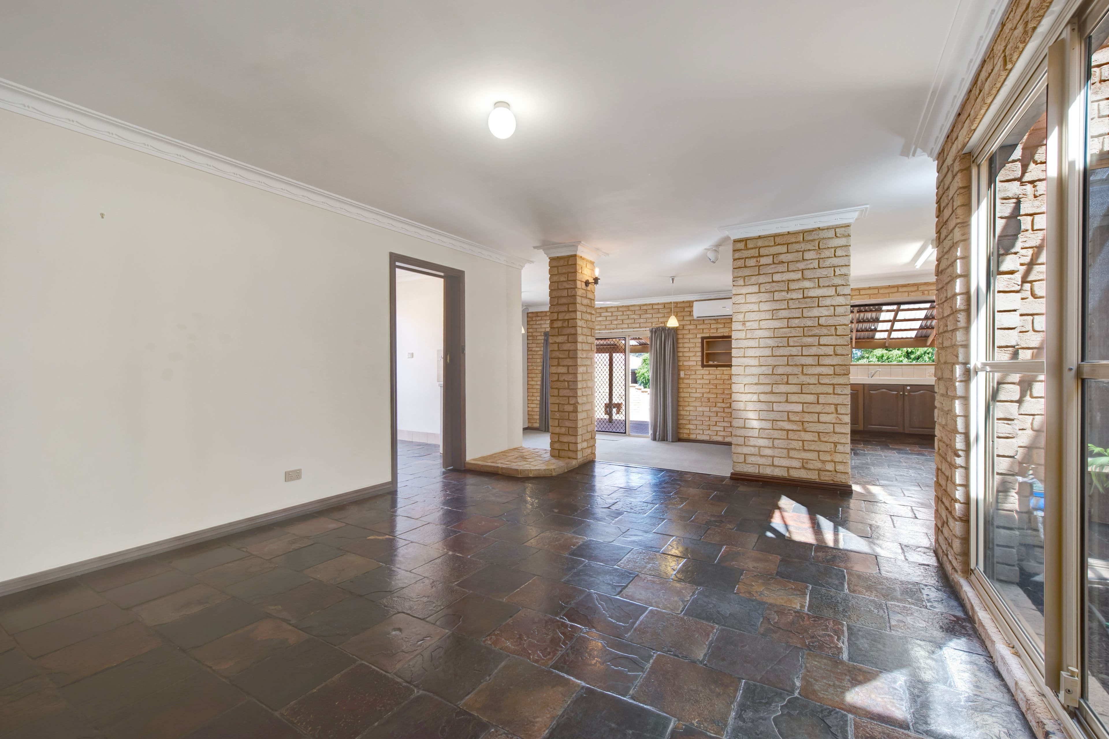 24 Glenview Street, Mount Tarcoola WA 6530, Mount Tarcoola - Thumbnail 5