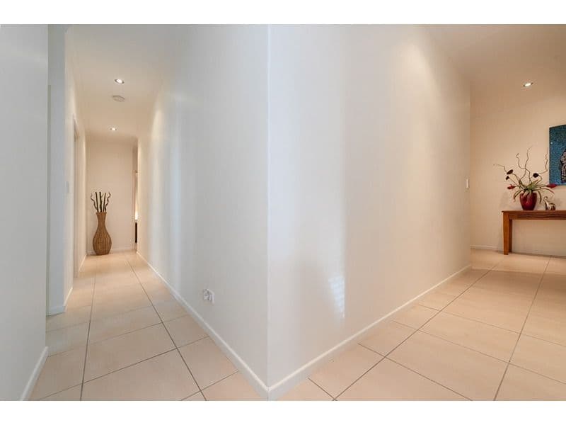 30 Julie Crescent, NORMAN GARDENS QLD 4701, Norman Gardens - Thumbnail 8