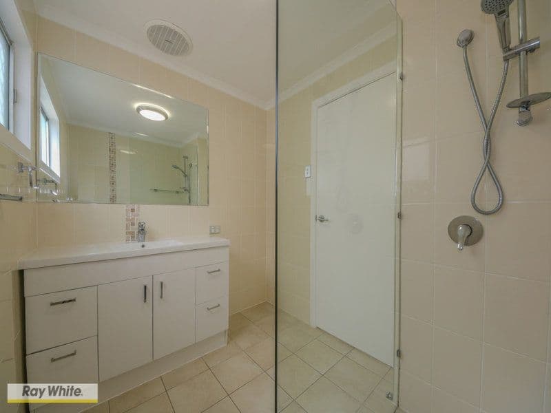 37 Bell Street, Woody Point QLD 4019, Woody Point - Thumbnail 5