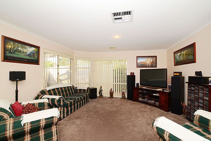 66 Mulberry Pass, CRAIGIEBURN VIC 3064, Craigieburn - Thumbnail 5