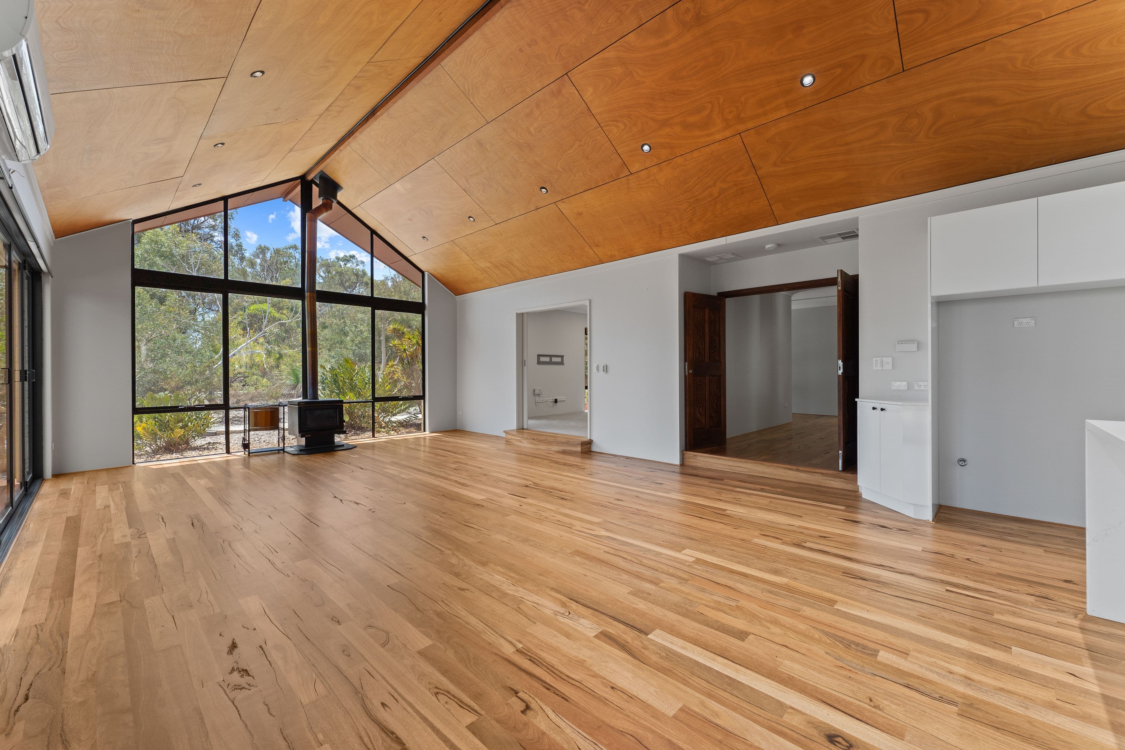 28 Bearfoot Road, Baldivis WA 6171, Baldivis - Thumbnail 4