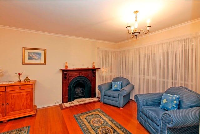 17 Golf Avenue, KINGSBURY VIC 3083, Kingsbury - Thumbnail 3