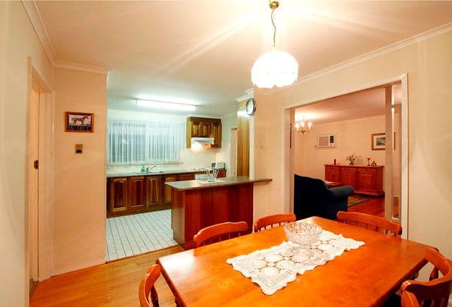 17 Golf Avenue, KINGSBURY VIC 3083, Kingsbury - Thumbnail 6