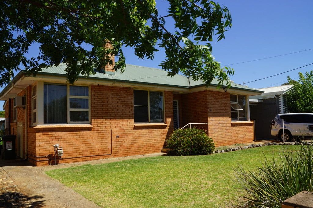 51 Bennett Street, Dubbo - Image 1