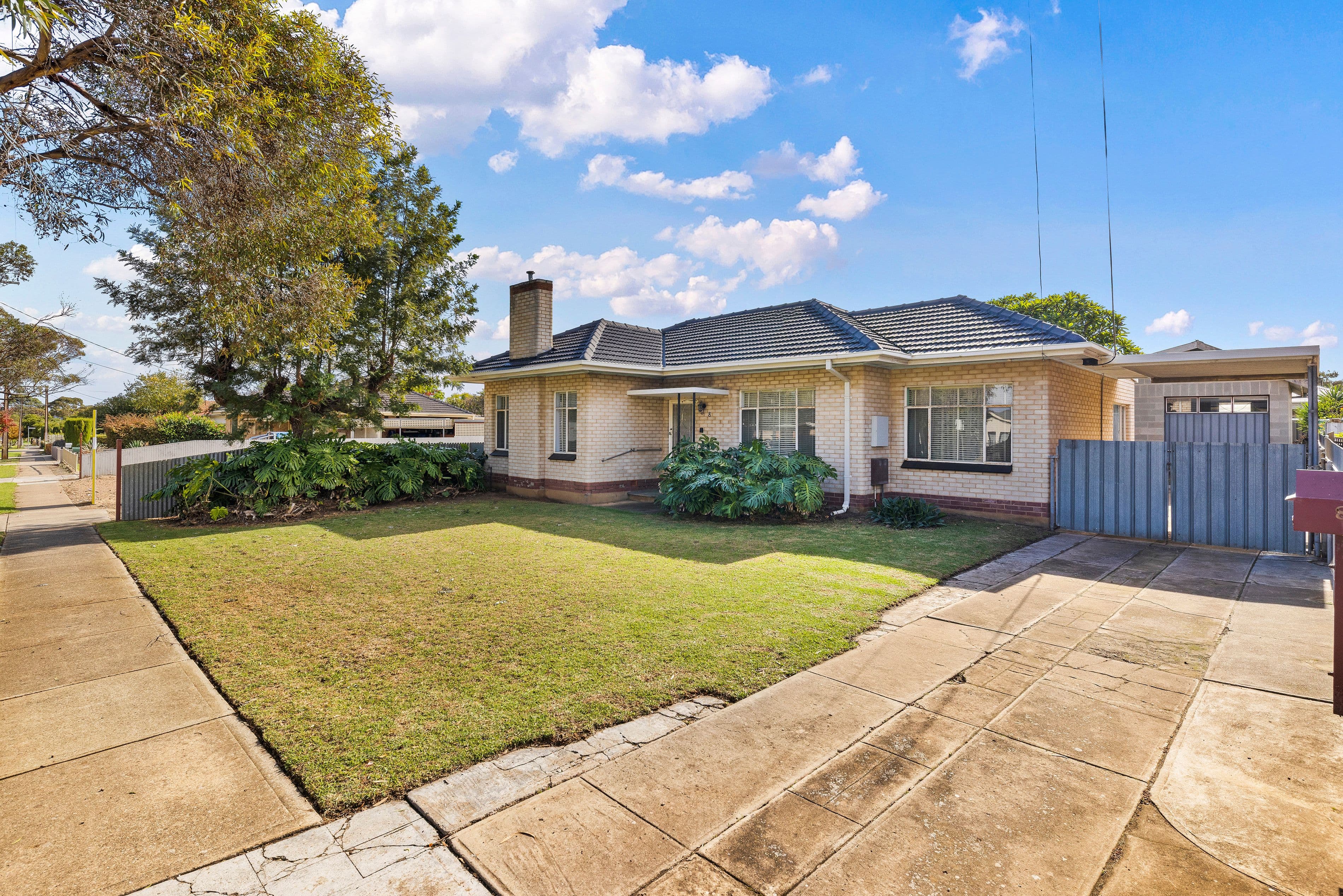 8 Branson Avenue, Clearview SA 5085, Clearview - Image 1