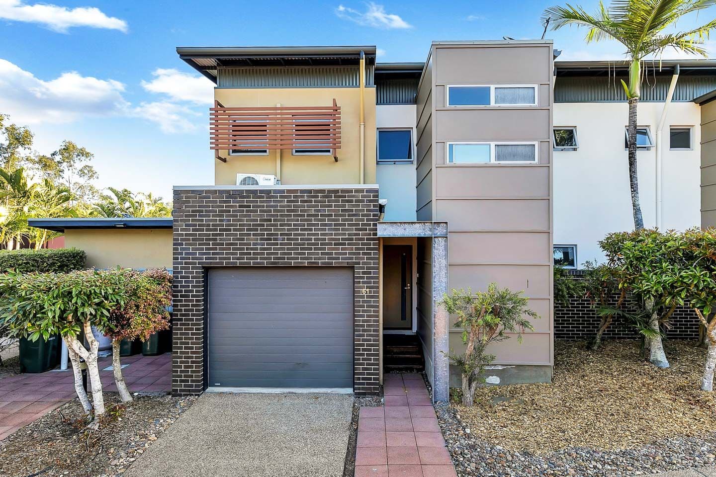 80 Moolyyir Street, Urangan QLD 4655, Urangan - Thumbnail 2