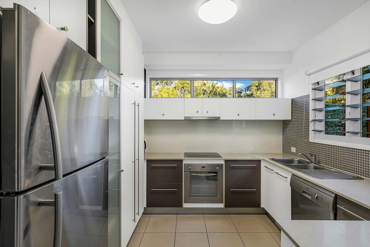 80 Moolyyir Street, Urangan QLD 4655, Urangan - Thumbnail 6