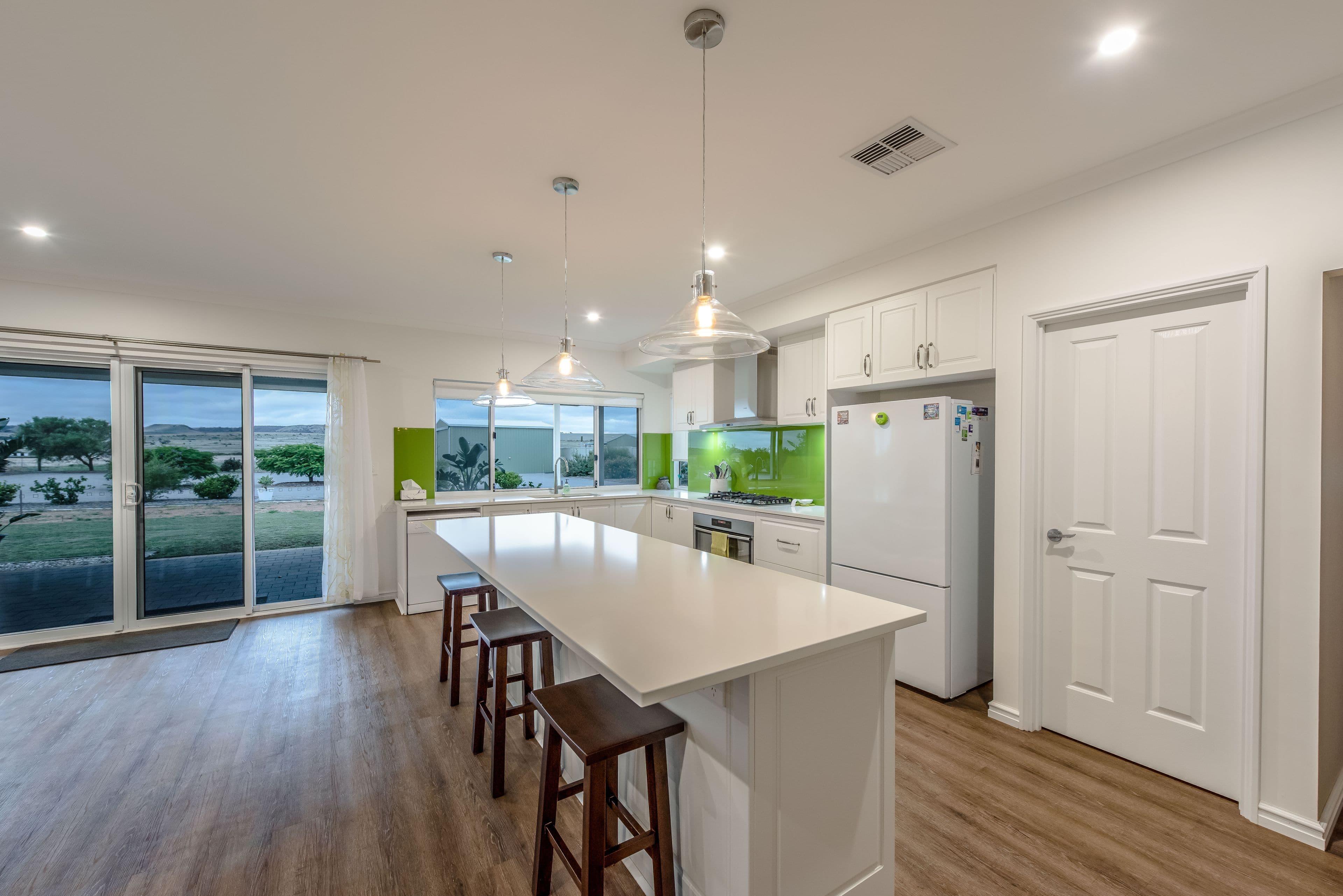 47 Dorset Drive, Deepdale WA 6532, Deepdale - Thumbnail 4