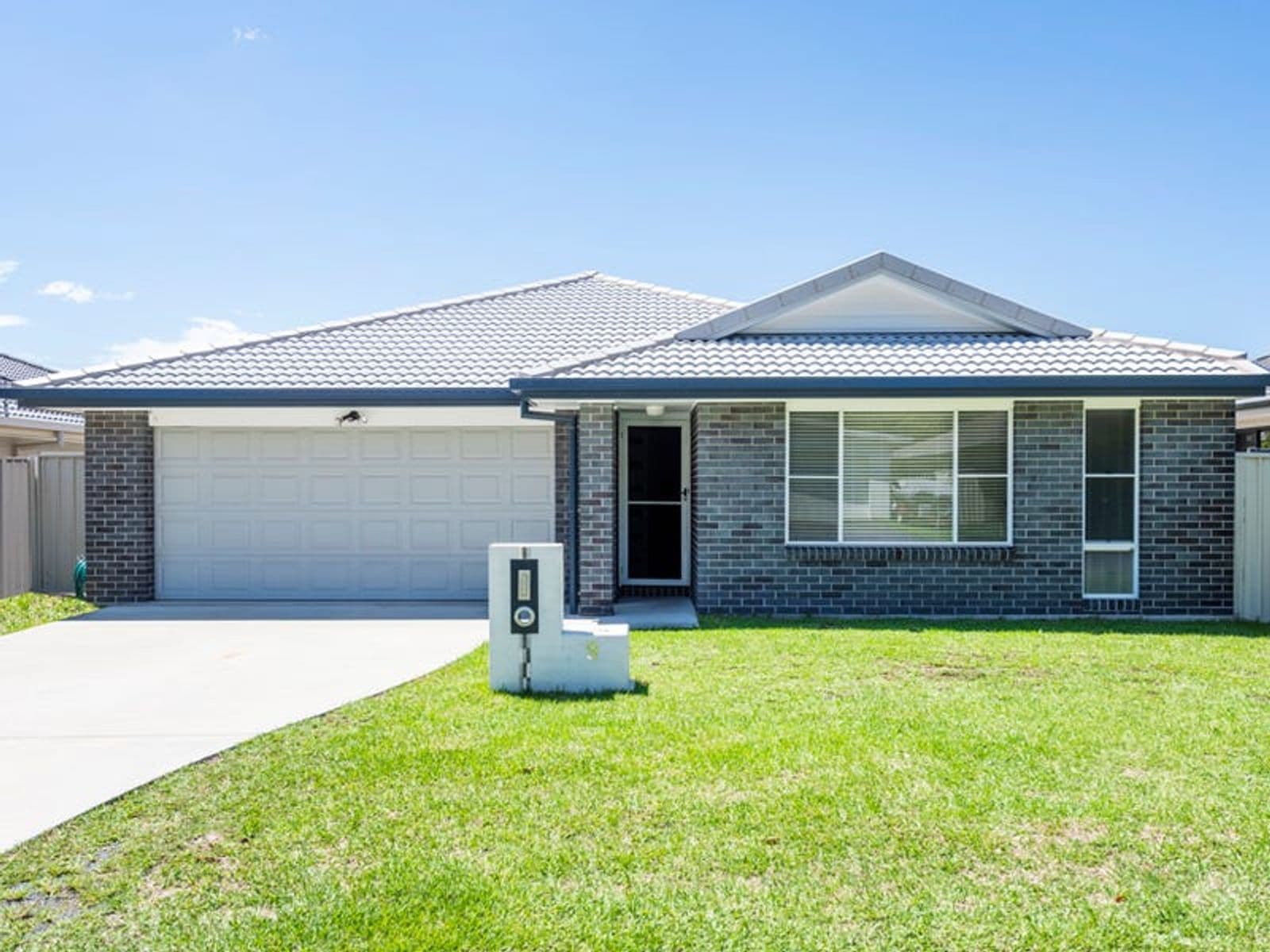 9 Waterways Drive, Sandy Beach - Image 1