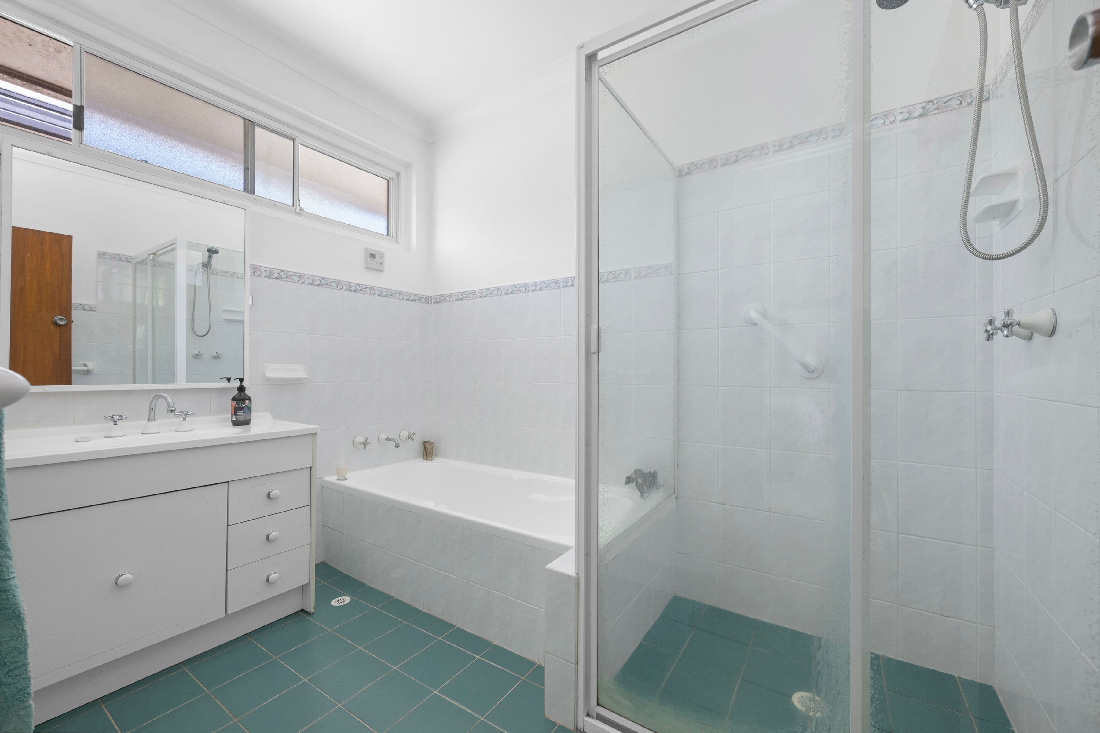 10 Bridgeview Crescent, Thornleigh NSW 2120, Thornleigh - Thumbnail 7