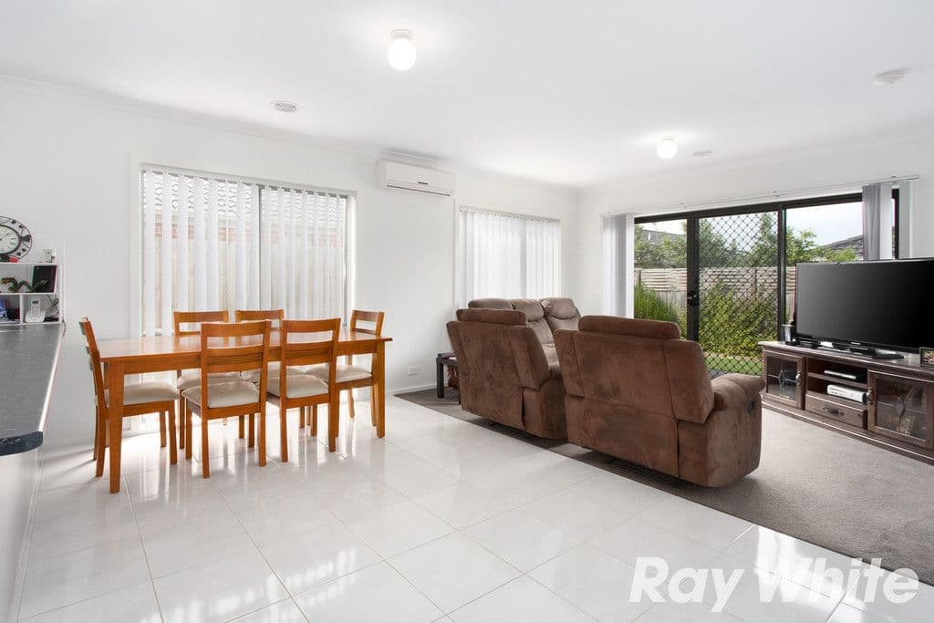 143 Ahern Road, Pakenham VIC 3810, Pakenham - Thumbnail 4