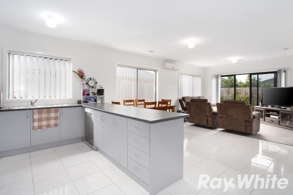 143 Ahern Road, Pakenham VIC 3810, Pakenham - Thumbnail 5