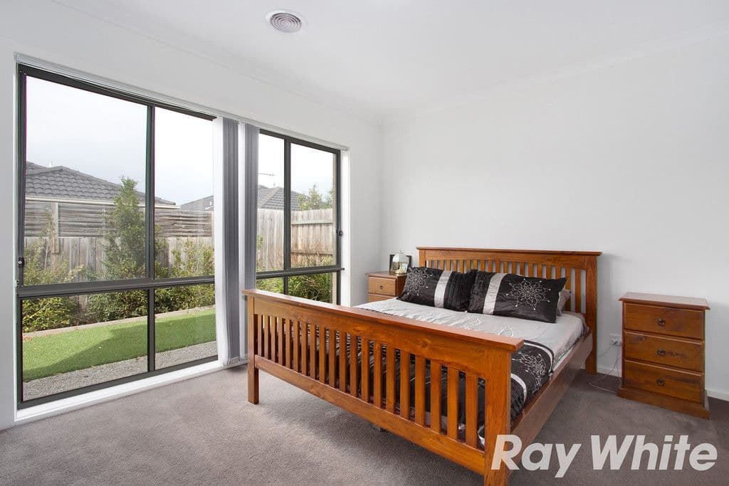 143 Ahern Road, Pakenham VIC 3810, Pakenham - Thumbnail 6