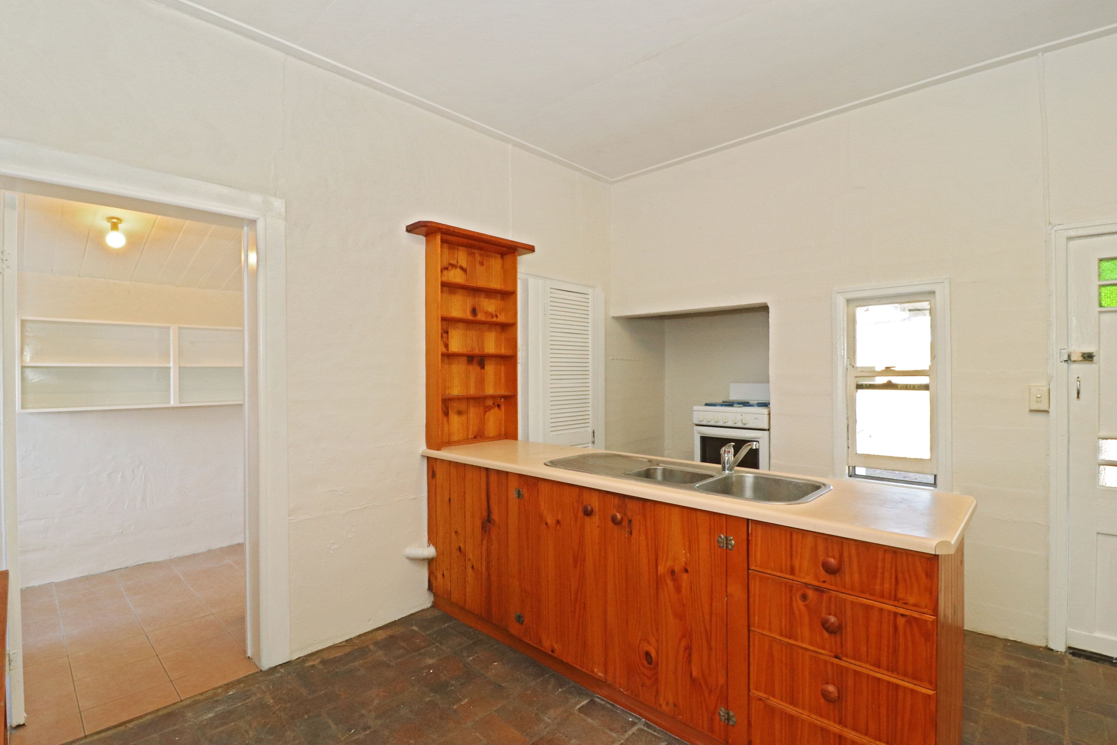 14a Moncrieffe Street, Warwick QLD 4370, Warwick - Thumbnail 5