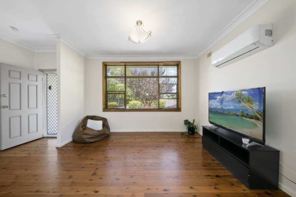 53 Second Avenue, Rutherford - Thumbnail 2